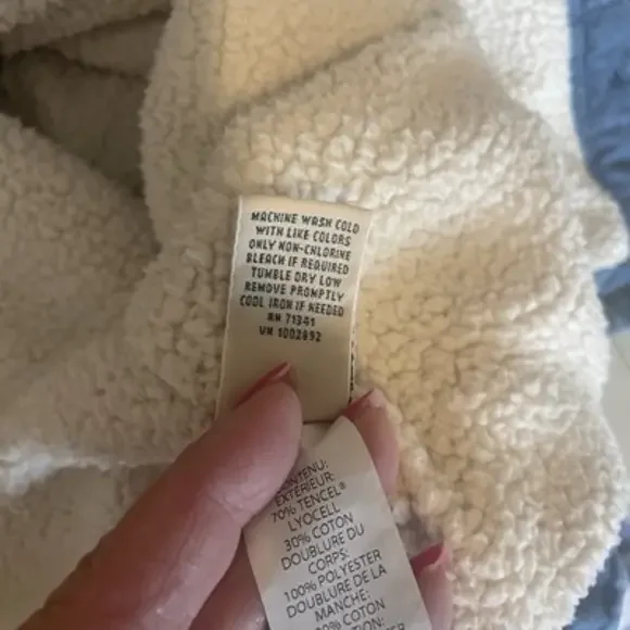 LL Bean Jean Quilted Chore Sherpa Jacket Size Medium Pockets Casual NWT - Picture 10 of 12